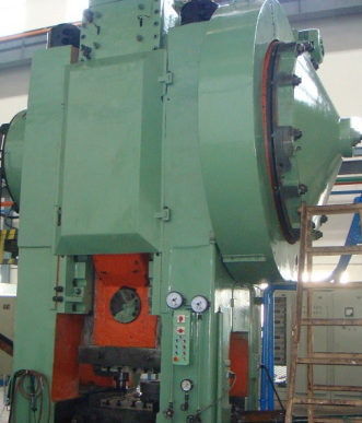 1600噸熱模鍛壓力機(jī)